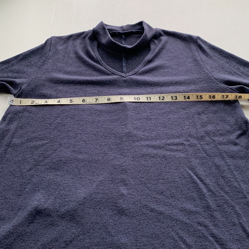 V-neck Blue And Black Swing Tunic with Bell Sleeves Choker Neck size Small - Picture 8 of 14